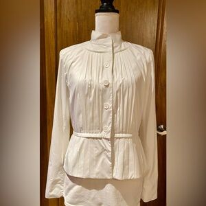Elie Tahari White Button-Down Jacket